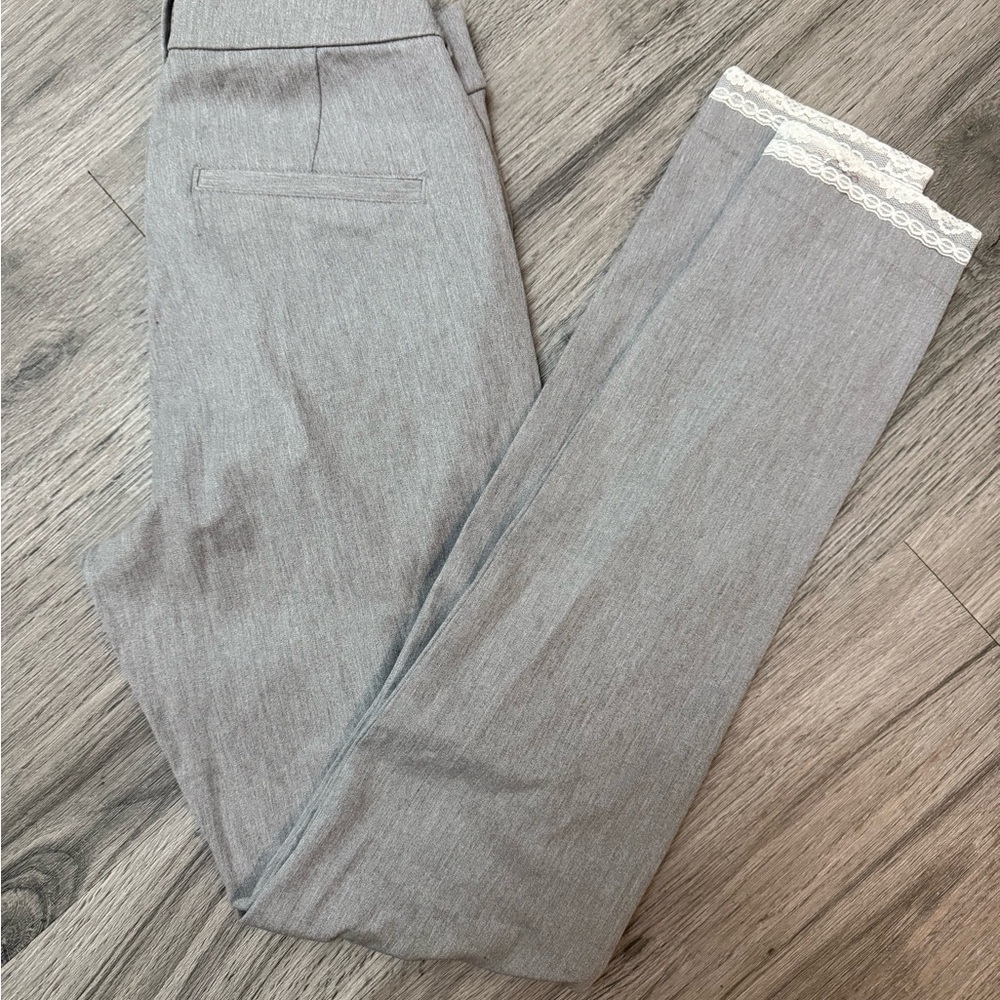 Old Navy High-Rise Gray Pixie Pants
